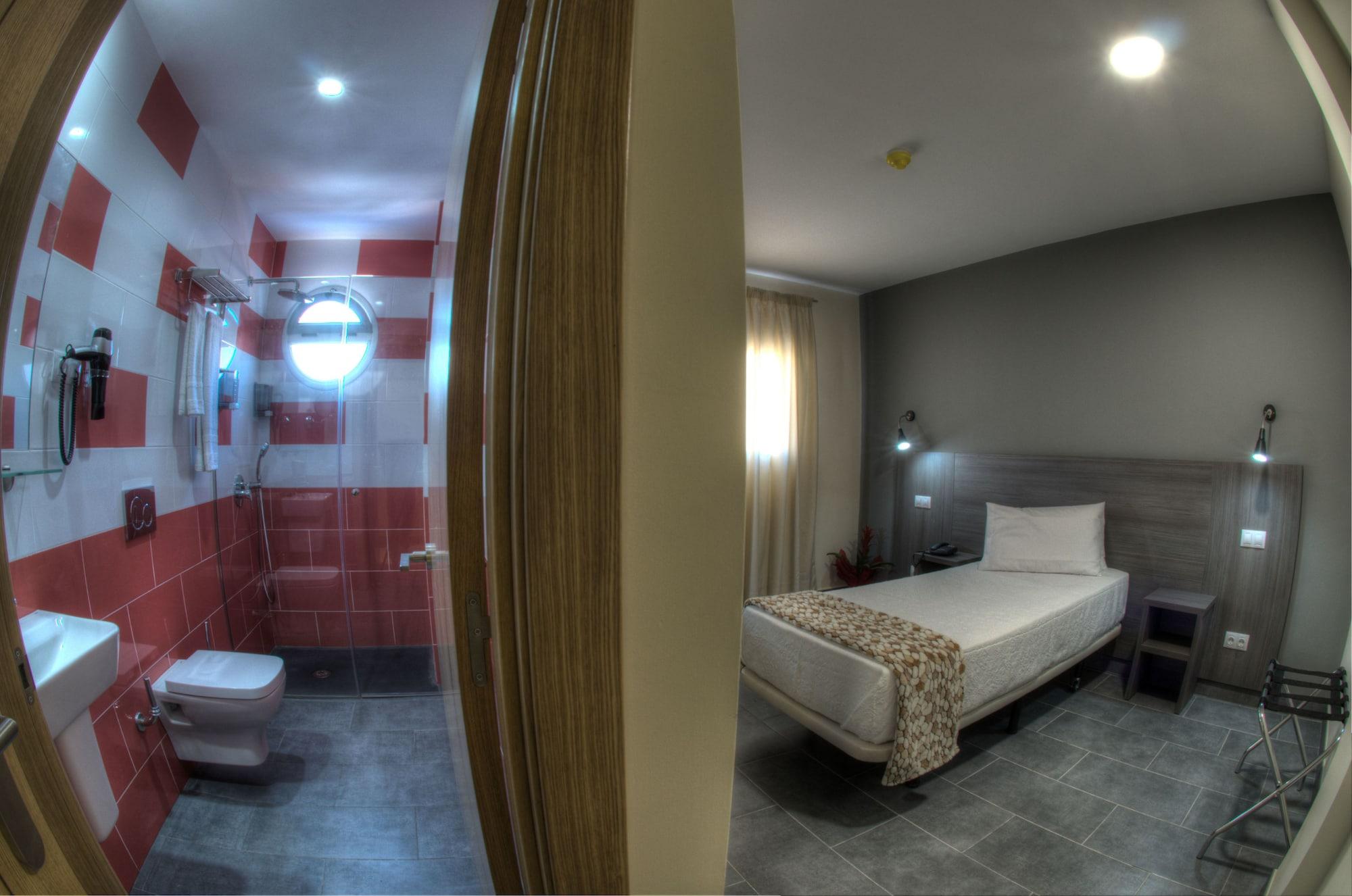 Hotel Puerto Canteras Лас-Пальмас-де-Гран-Канария Экстерьер фото